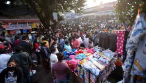 Read more about the article SAROJINI NAGAR MARKET in Delhi famous for street shops