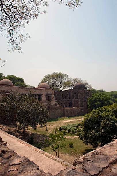 You are currently viewing Hauz Khas District Park  – A rich wooded park