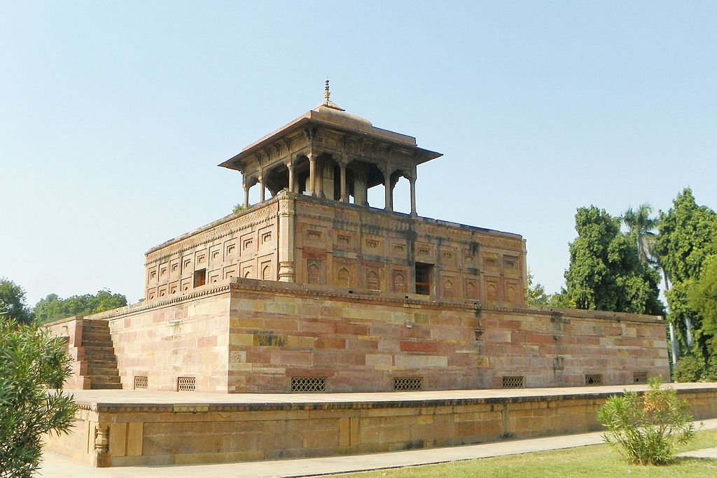 Tomb of Shah Begum