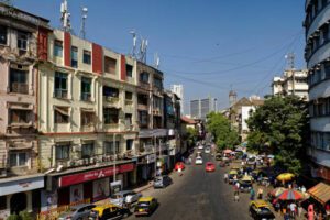 Read more about the article 16 street markets in Mumbai popular as Sarojini market