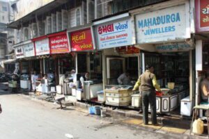 Zaveri Bazar in Mumbai