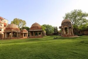 Hauz Khas District Park
