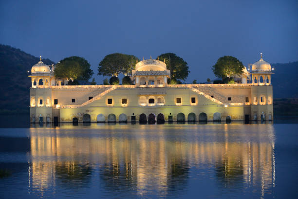 You are currently viewing Jal Mahal: An architectural wonder surrounded by water in Rajasthan