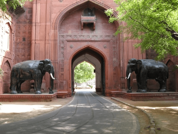 Delhi gate