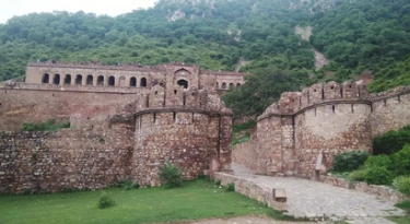 Bhangarh Fort, jaipur (Jaipur places to visit)